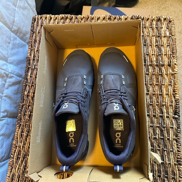 ONCLOUD sneakers / running shoes / tennis shoes - Picture 4 of 7